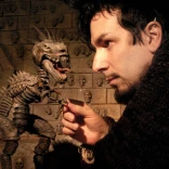 Aurelio Voltaire