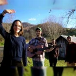 Jim and Jennie and The Pinetops