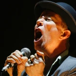 Tom Waits