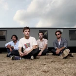 Ezra Furman & The Harpoons