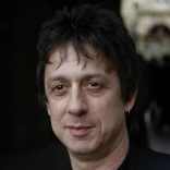 Éric Serra