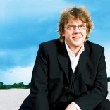 Henk Westbroek