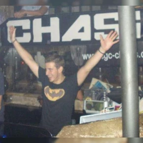 DJ Nau