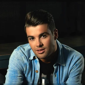 Joe McElderry