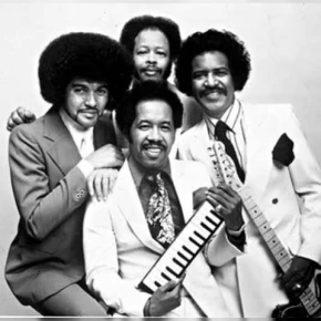 The Chi‐Lites