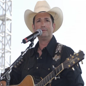 Tracy Byrd