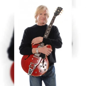 Justin Hayward