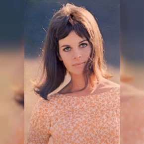 Claudine Longet