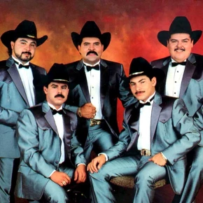 Salomón Robles y Sus Legendarios