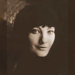 Anne Vanderlove
