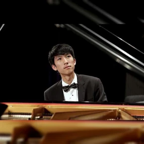 Eric Lu
