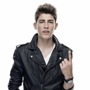 Robin Packalen
