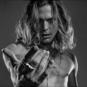 Sam Reid