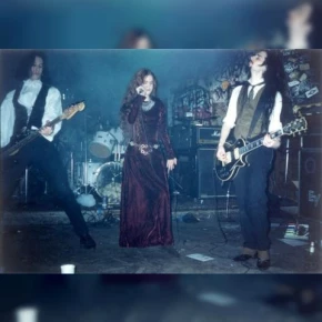 Requiem in White