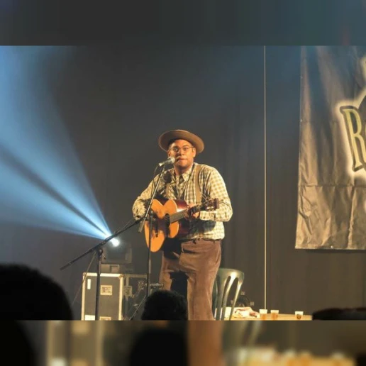 Dom Flemons