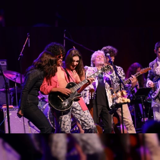 Jon Anderson & The Band Geeks