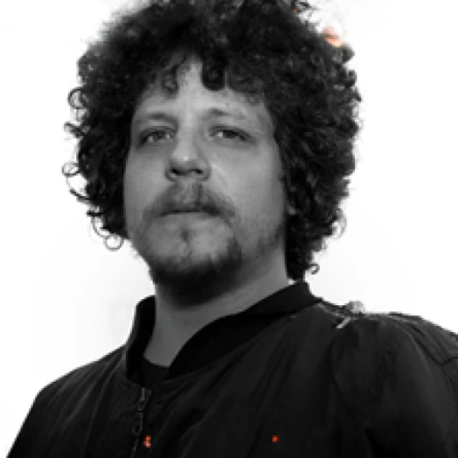 CHICO CHICO NO CIRCO VOADOR