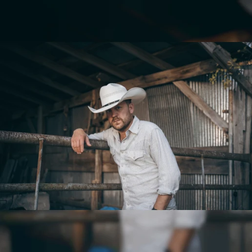 Justin Moore (18 and Over)