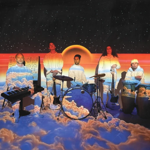 STS9 - 1/16 (18+)