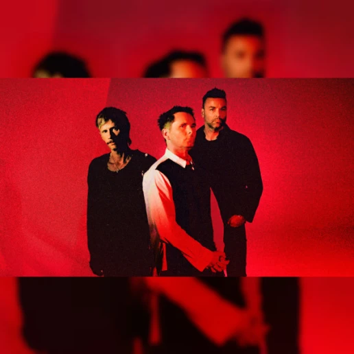 Muse - The Wow! Signal Tour
