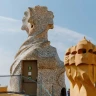 La Pedrera y Casa Milà: Tour guiado por un guía local (en Inglés)