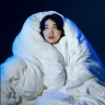 Li Jin Hao: Falling From A Moon
